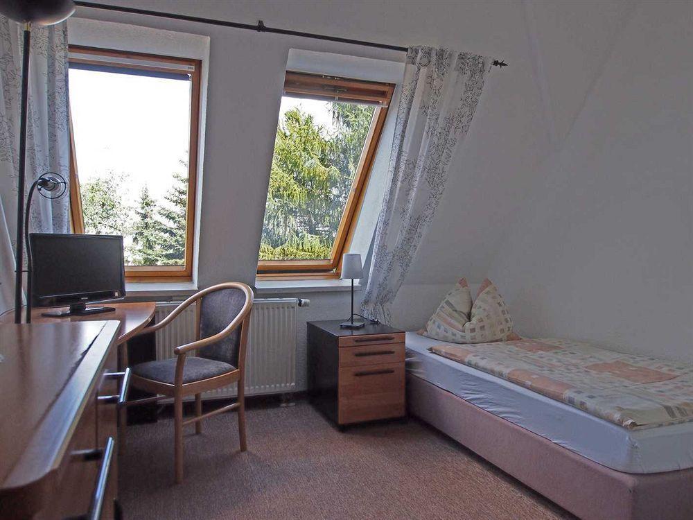 Am Kirschberg Pensión