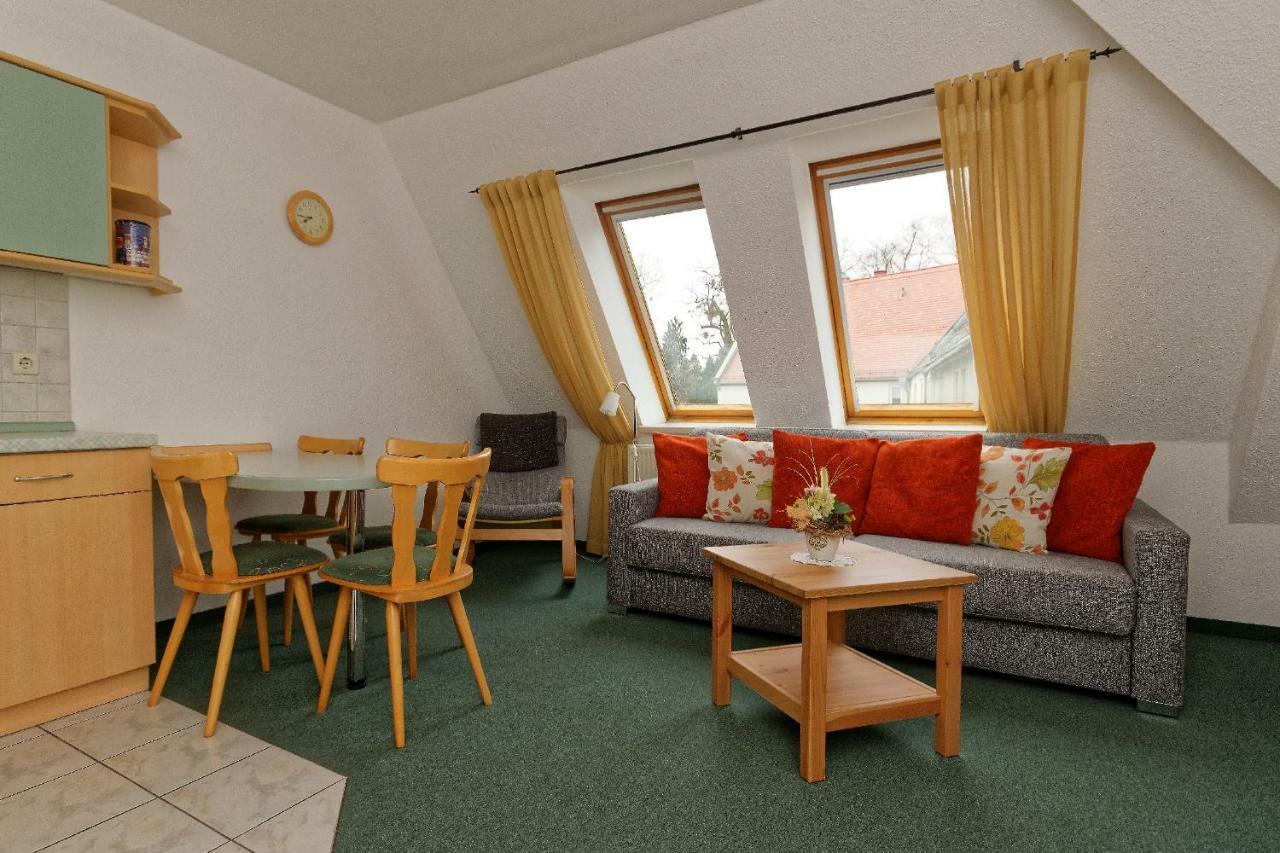 Am Kirschberg 3*